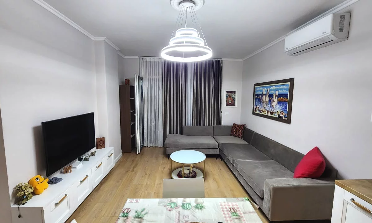 Apartment for sale in Tirana 1+1, Furnished