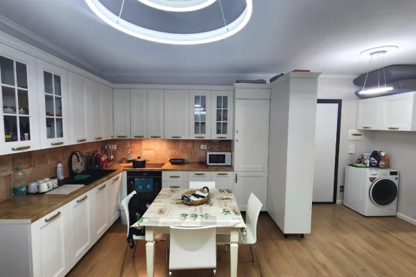 Apartment for sale in Tirana 1+1, Furnished