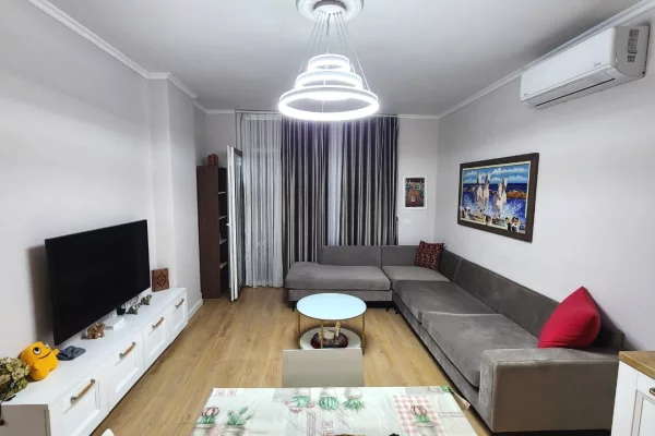 House for Sale 1+1 in Tirana - 13,500,000 Leke