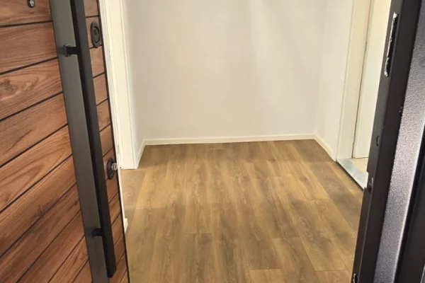 Apartment for sale in Tirana 1+1, Emty
