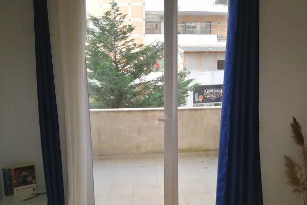 Appartamento in vendita a Tirana 1+1, Arredato