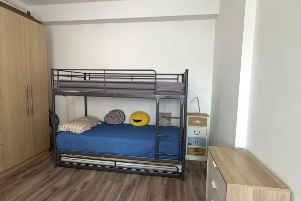 Shtepi me qera Apartament ne Tirane, 2+1, Mobilimi E mobiluar, Pagesa 600  Euro.