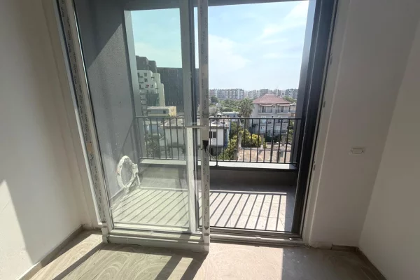 Apartment for sale in Tirana 1+1, Emty
