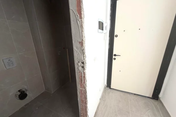 Apartment for sale in Tirana 1+1, Emty