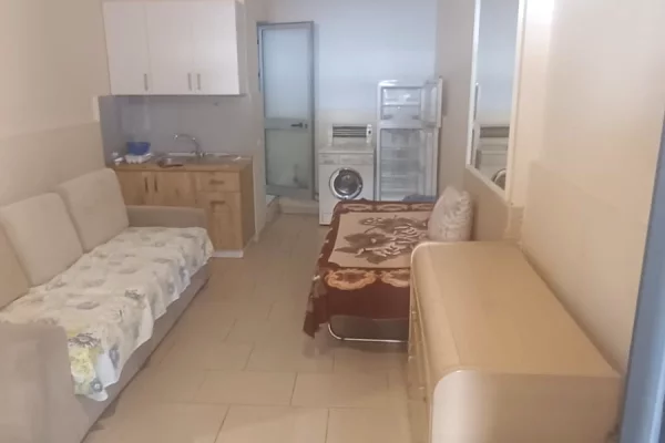 Shtepi me qera Garsoniere ne Tirane - 25,000 Leke