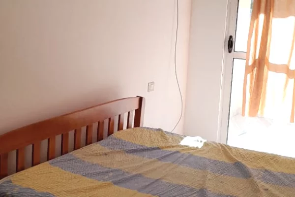 Appartamento in vendita a Tirana 2+1, Arredato