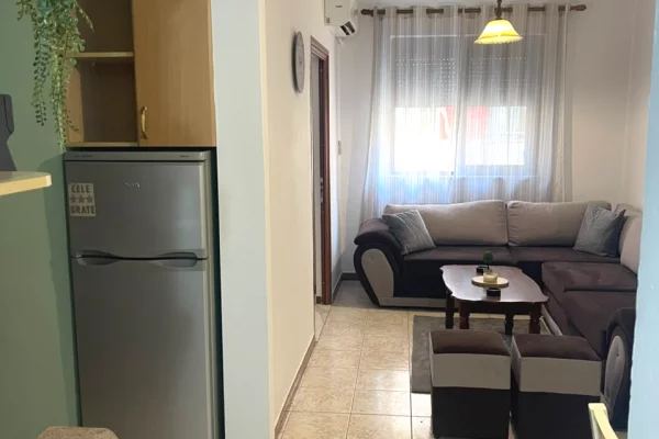 Casa in affitto 1+1 a Tirana - 45,000 Leke