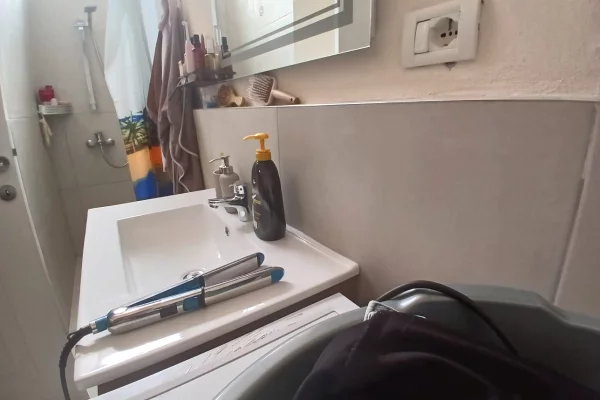Shtepi me qera Apartament ne Tirane, 1+1, Mobilimi E mobiluar, Pagesa 45,000  Leke.
