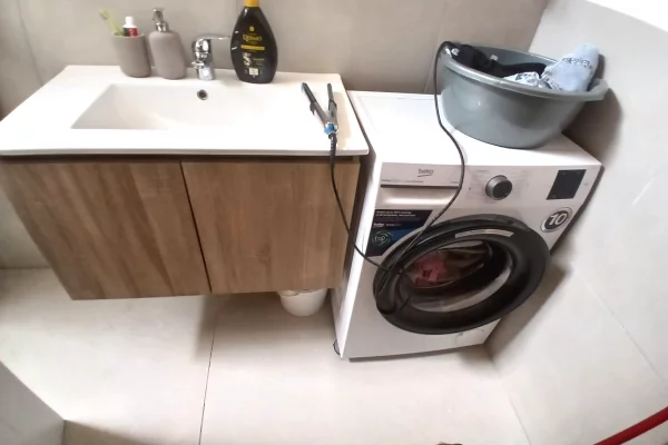 Shtepi me qera Apartament ne Tirane, 1+1, Mobilimi E mobiluar, Pagesa 45,000  Leke.