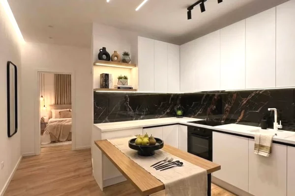 Shtepi ne shitje Apartament ne Tirane, 2+1, Mobilimi E mobiluar, Pagesa 244,000  Euro.
