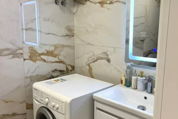 Shtepi me qera Apartament ne Tirane, 2+1, Mobilimi E mobiluar, Pagesa 1,500  Euro.