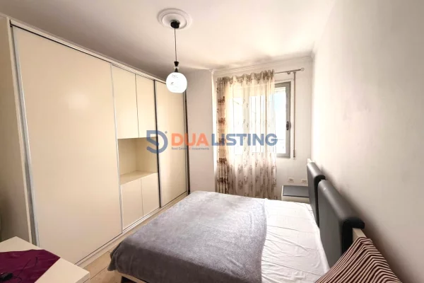 Shtepi me qera Apartament ne Tirane, 2+1, Mobilimi E mobiluar, Pagesa 450  Euro.