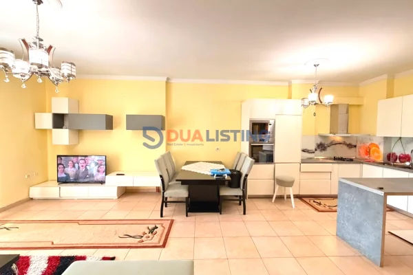 Shtepi me qera Apartament ne Tirane, 2+1, Mobilimi E mobiluar, Pagesa 450  Euro.