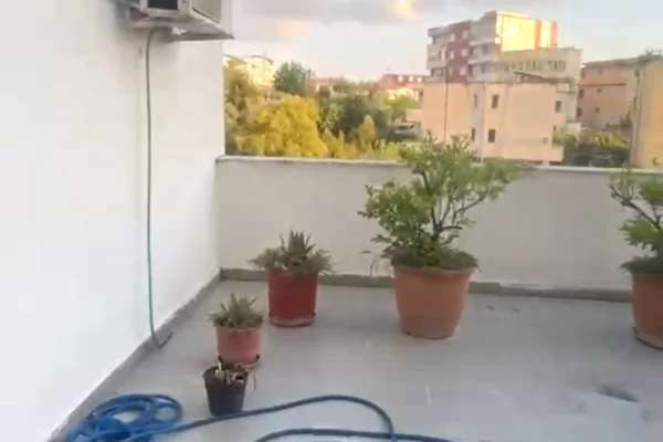 Appartamento in vendita a Tirana 1+1, Arredato