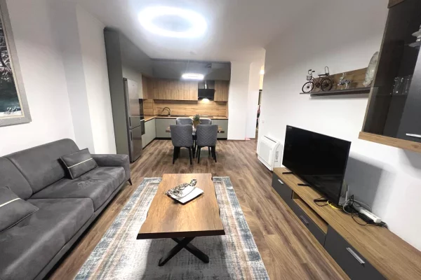 Jepet me qira apartament 2+1+2  te Ministria e Jashtme