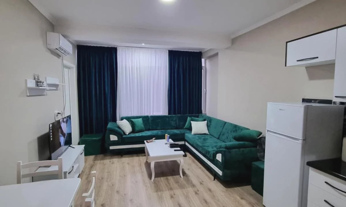 Appartamento in vendita a Tirana 1+1, Arredato