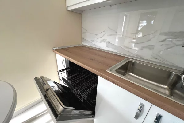 Shtepi me qera Apartament ne Tirane, 2+1, Mobilimi E mobiluar, Pagesa 550  Euro.