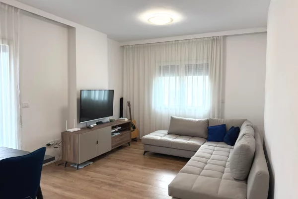 Shtepi ne shitje 2+1 ne Tirane - 265,000 Euro