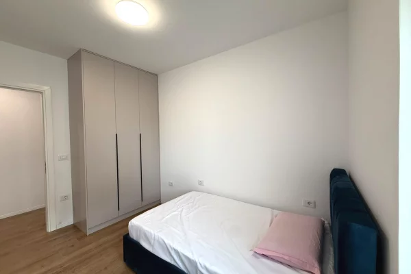 Shtepi ne shitje Apartament ne Tirane, 2+1, Mobilimi E mobiluar, Pagesa 265,000  Euro.