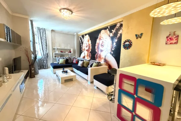 Shtepi me qera Apartament ne Tirane, 1+1, Mobilimi E mobiluar, Pagesa 550  Euro.
