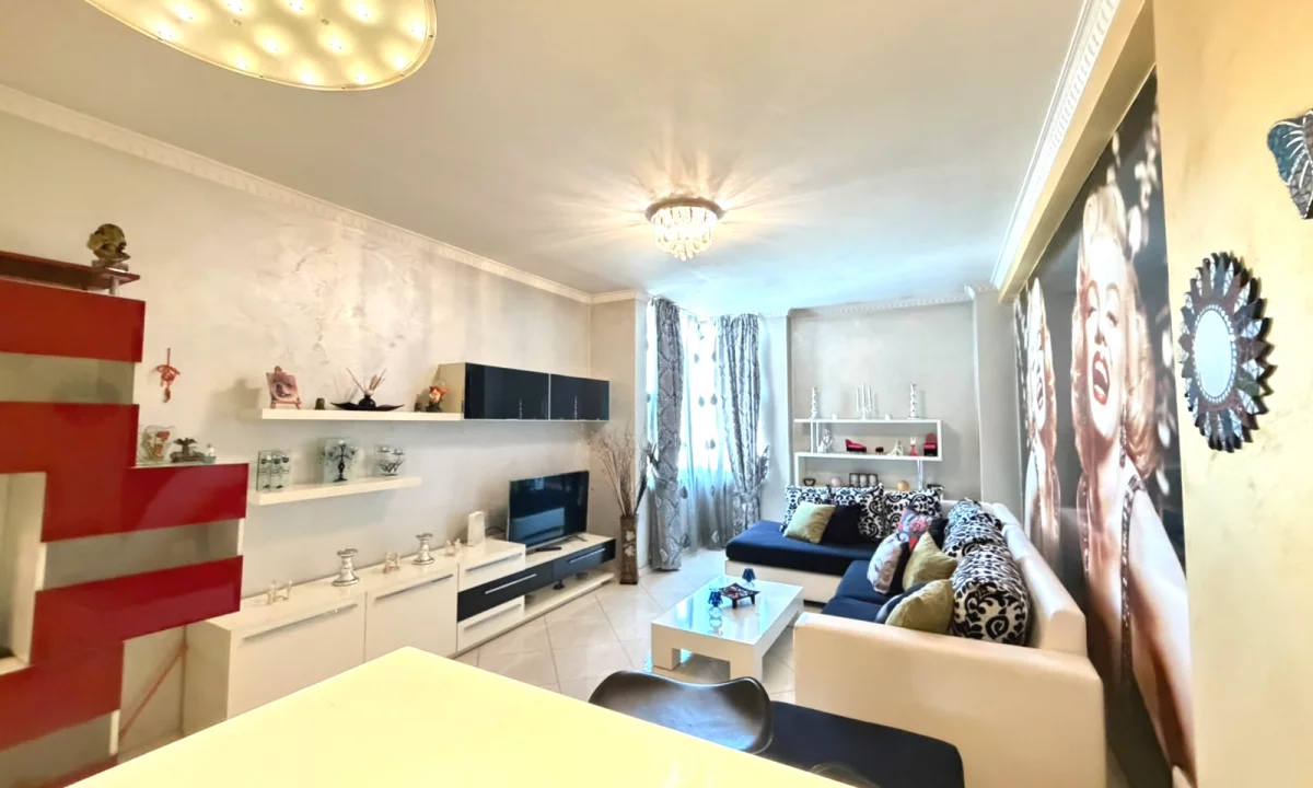 Shtepi me qera Apartament ne Tirane, 1+1, Mobilimi E mobiluar, Pagesa 550  Euro.