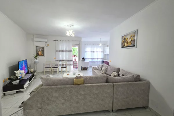 Shtepi ne shitje 2+1 ne Tirane - 148,000 Euro