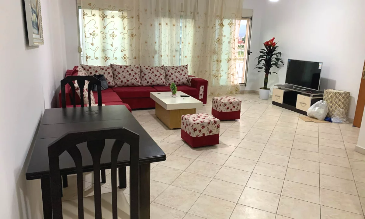 Shtepi me qera Apartament ne Tirane, 2+1, Mobilimi E mobiluar, Pagesa 55,000  Leke.