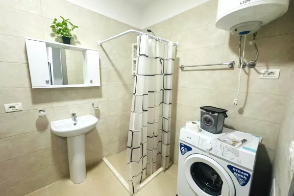 Shtepi me qera Apartament ne Tirane, 2+1, Mobilimi E mobiluar, Pagesa 60,000  Leke.