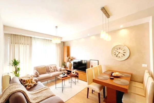 Shtepi ne shitje 3+1 ne Tirane - 24,900,000 Leke