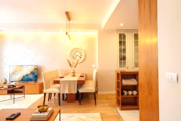 Shtepi ne shitje Apartament ne Tirane, 3+1, Mobilimi E mobiluar, Pagesa 24,900,000  Leke.