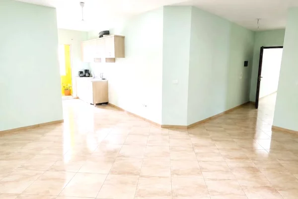 Shtepi ne shitje 2+1 ne Tirane - 100,000 Euro