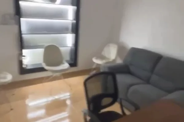 Ambient biznesi me qera 3+1 ne Tirane - 50,000 Leke