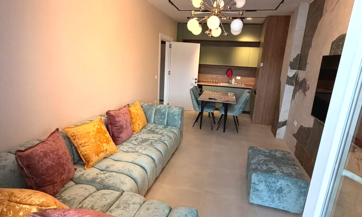 Shtepi ne shitje Apartament ne Durres, 1+1, Mobilimi E mobiluar, Pagesa 135,000  Euro.