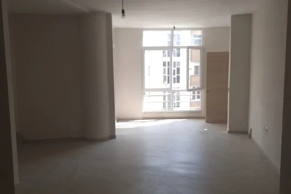 Shtepi me qera 2+1 ne Tirane - 45,000 Leke