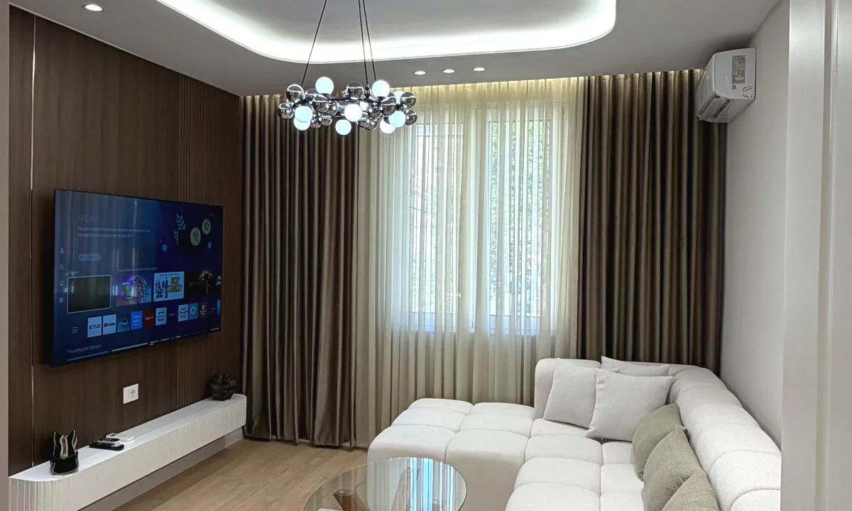 Shtepi ne shitje Apartament ne Tirane, 1+1, Mobilimi E mobiluar, Pagesa 19,500,000  Leke.