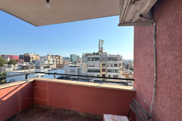 Shtepi me qera Apartament ne Tirane, 2+1, Mobilimi E mobiluar, Pagesa 70,000  Leke.