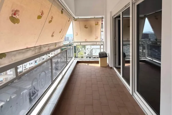 Shtepi ne shitje Apartament ne Tirane, 2+1, Mobilimi Pjeserisht e mobiluar, Pagesa 198,000  Euro.