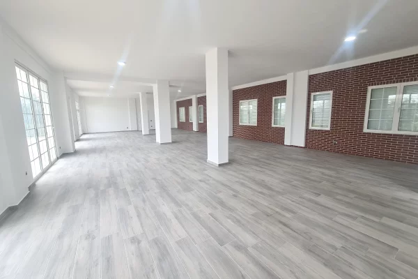 Jepet me qira ambient biznesi – Paskuqan