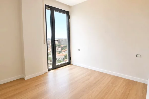 Shtepi ne shitje Apartament ne Tirane, 1+1, Mobilimi E mobiluar, Pagesa 130,000  Euro.