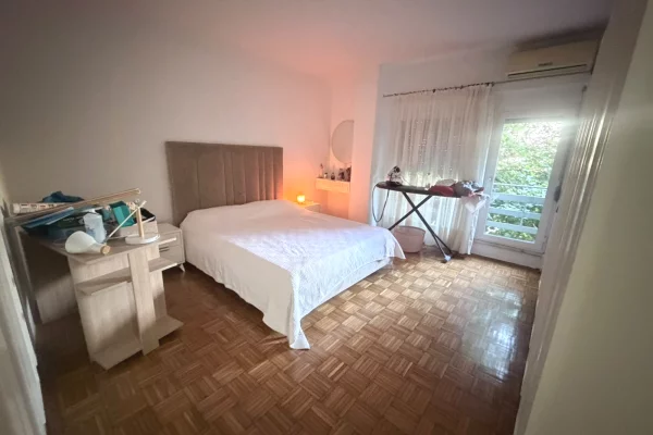 Shtepi me qera Apartament ne Tirane, 2+1, Mobilimi E mobiluar, Pagesa 70,000  Leke.