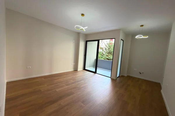 Shtepi ne shitje 1+1 ne Tirane - 11,200,000 Leke