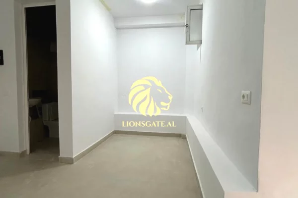 Business Property in Sale 1+1 in Tirana - 296,000 Euro