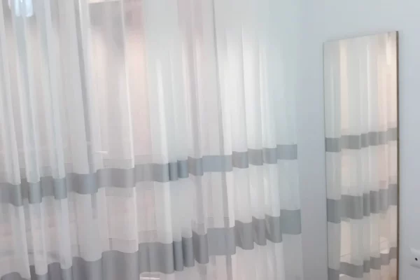 Shtepi me qera Apartament ne Tirane, 1+1, Mobilimi E mobiluar, Pagesa 45,000  Leke.