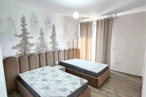 Shtepi me qera Apartament ne Tirane, 2+1, Mobilimi E mobiluar, Pagesa 70,000  Leke.