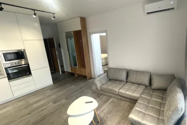 SHITET APARTAMENT 2+1+2 DHE POST PARKIMI TEK KODRA DIELLIT !
