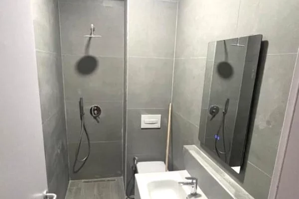 House for Sale Apartment in Tirana, 2+1, Furniture Furnished, Payment 250,000  Euro.