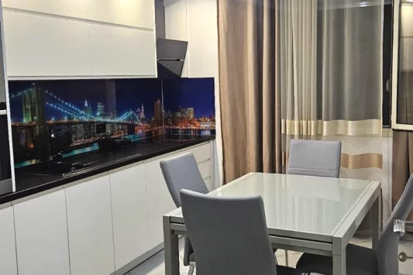 Shtepi me qera Apartament ne Tirane, 1+1, Mobilimi E mobiluar, Pagesa 600  Euro.