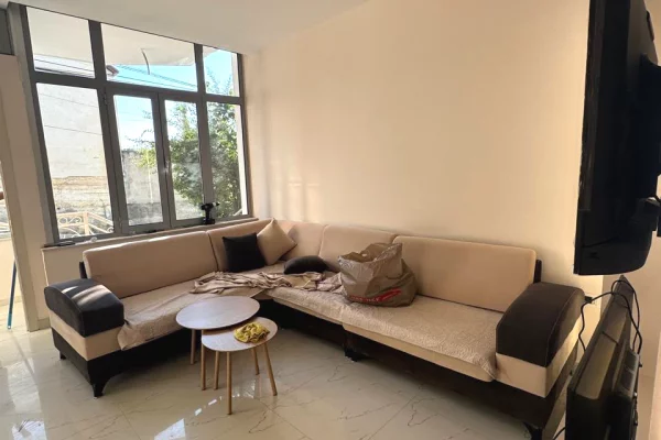 Shtepi me qera 1+1 ne Tirane - 45,000 Leke