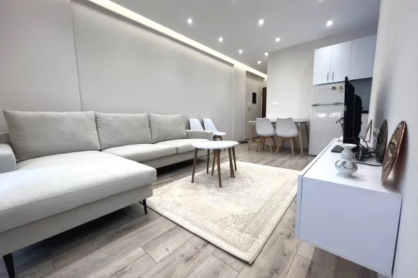 Shtepi ne shitje 1+1 ne Tirane - 155,000 Euro