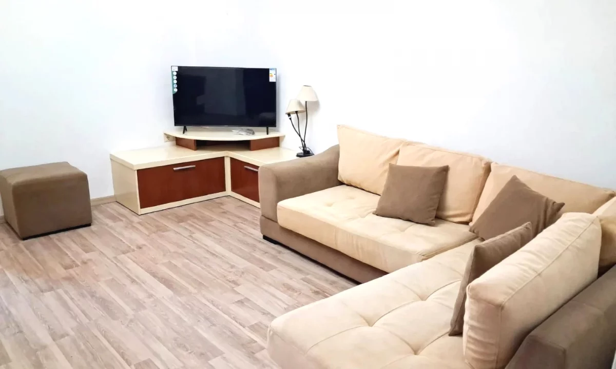 Shtepi me qera Apartament ne Tirane, 1+1, Mobilimi E mobiluar, Pagesa 60,000  Leke.